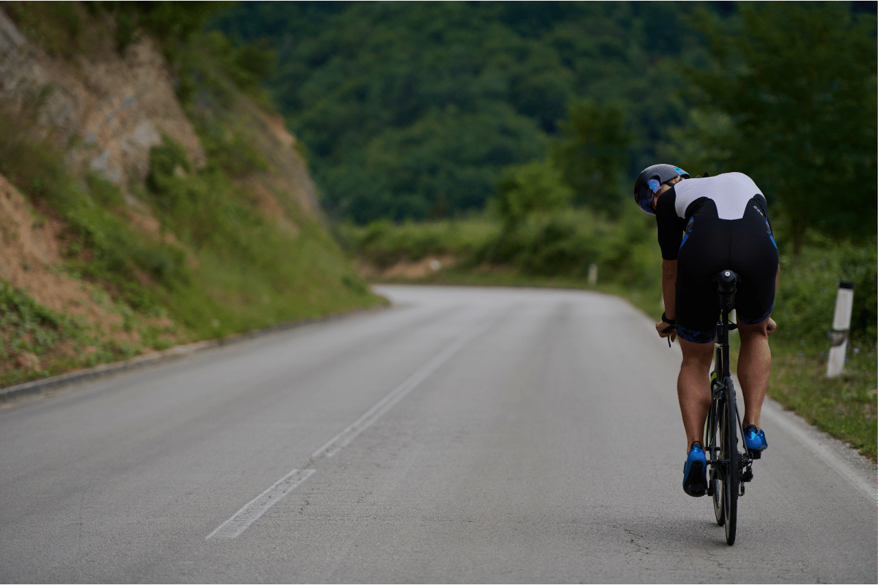 Paljonko triathlonharrastus maksaa